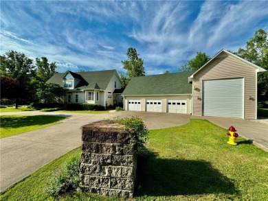 This beautiful home is waiting for you, set on .82 acres backs on Holiday Island Golf Course in Arkansas - for sale on GolfHomes.com, golf home, golf lot