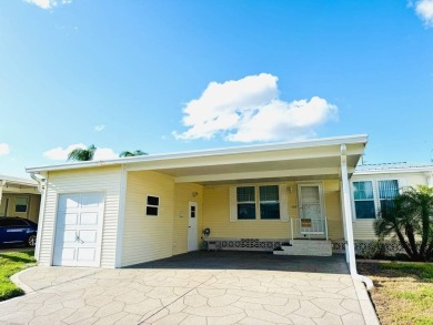 Elegant & Functional Home in Schalamar Creek Golf Community on Schalamar Creek Golf and Country Club in Florida - for sale on GolfHomes.com, golf home, golf lot