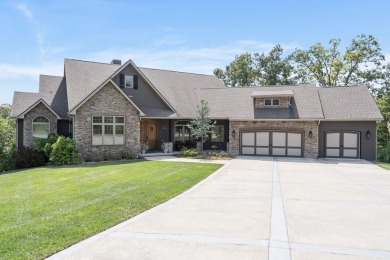 Reduced $100,000 for fast sale! Spectacular Custom Features on Payne Stewart Golf Club of Branson Hills - Front in Missouri - for sale on GolfHomes.com, golf home, golf lot