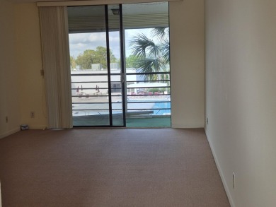 REDUCED for a quick sale. Price to SELL, This Condo at Lucerne on Forest Oaks Golf Club in Florida - for sale on GolfHomes.com, golf home, golf lot