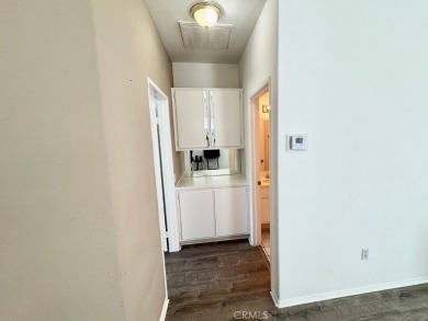 Located at Sun Lakes Country Club with NO MELLO ROOS! - Features on Sun Lakes Country Club in California - for sale on GolfHomes.com, golf home, golf lot