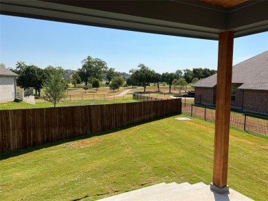 BUILDER TO PAY UP TO $7,500 TOWARDS CLOSING COSTS OR INTEREST on The Golf Club At Crown Valley in Texas - for sale on GolfHomes.com, golf home, golf lot