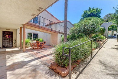 Lower end unit condo located in popular neighborhood facing a on Leisure Village Par 3 Golf Course in California - for sale on GolfHomes.com, golf home, golf lot