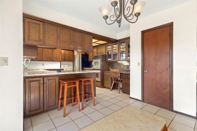 This stunning one-level contemporary home offers 2,173 square on The Greens Country Club in Oklahoma - for sale on GolfHomes.com, golf home, golf lot