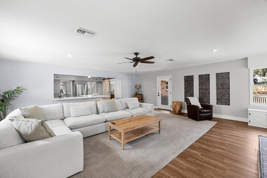 3 bed/2.5 bath home on .35 acres in the highly desirable Kenwood on Fort Walton Beach Golf Course in Florida - for sale on GolfHomes.com, golf home, golf lot