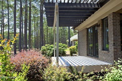 Lovely golf front home located in Pinewild that features mostly on Pinewild Country Club of Pinehurst in North Carolina - for sale on GolfHomes.com, golf home, golf lot