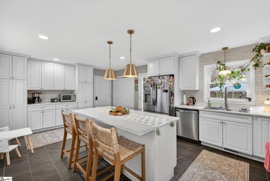 Welcome home to Holly Tree Plantation! This beautifully updated on Holly Tree Country Club in South Carolina - for sale on GolfHomes.com, golf home, golf lot