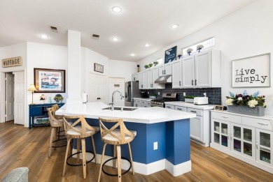 Welcome to this beautifully renovated 2 bedroom, 2 bathroom on Heritage Palms Golf Club in California - for sale on GolfHomes.com, golf home, golf lot
