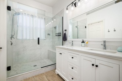 Welcome to this beautifully renovated 2 bedroom, 2 bathroom on Heritage Palms Golf Club in California - for sale on GolfHomes.com, golf home, golf lot