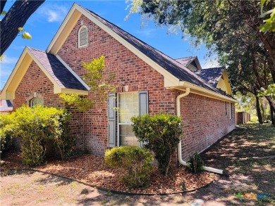 Need a home office, guest house, or studio? This property on Mill Creek Golf Club in Texas - for sale on GolfHomes.com, golf home, golf lot