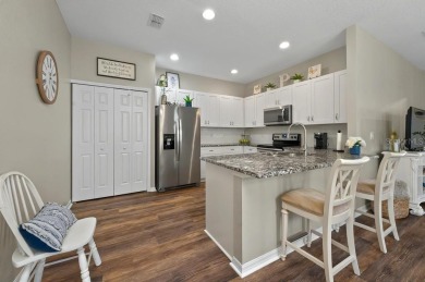 Carefree Living . . . Charming Villa, Low Maintenance, Amenities on Arlington Ridge Golf Club in Florida - for sale on GolfHomes.com, golf home, golf lot
