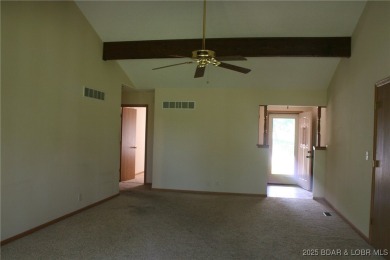 Located in the beautiful Indian Rock Golf Club, this well built on Indian Rock Golf Club in Missouri - for sale on GolfHomes.com, golf home, golf lot