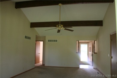 Located in the beautiful Indian Rock Golf Club, this well built on Indian Rock Golf Club in Missouri - for sale on GolfHomes.com, golf home, golf lot