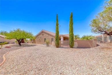 Upgraded to Perfection! Rare Cambridge Model with 3 car garage on Revere Golf Club in Nevada - for sale on GolfHomes.com, golf home, golf lot