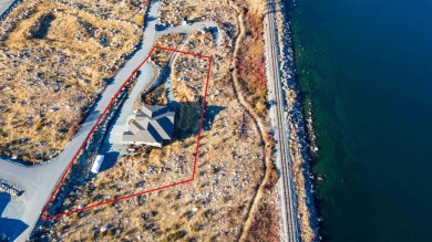 Experience the epitome of Pacific Northwest living in this on Alta Lake Golf Course in Washington - for sale on GolfHomes.com, golf home, golf lot
