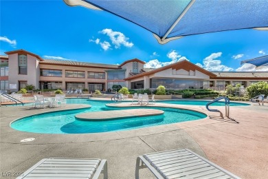Upgraded to Perfection! Rare Cambridge Model with 3 car garage on Revere Golf Club in Nevada - for sale on GolfHomes.com, golf home, golf lot
