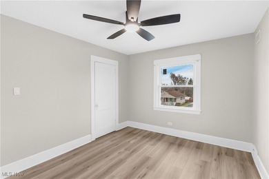 Fully Remodeled & Move-In Ready! This beautiful 3-bedroom, 1 on Metro Parks Par-3 Golf Course in Ohio - for sale on GolfHomes.com, golf home, golf lot