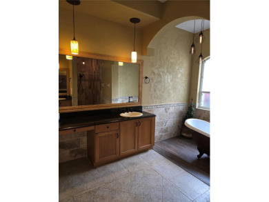 Motivated sellers would like to welcome you to your private on Hunters Green Country Club in Florida - for sale on GolfHomes.com, golf home, golf lot