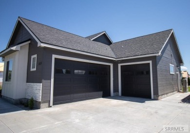 Don't miss out on this beautiful, nearly new, 4-bed, 2-bath home on Teton Lakes Golf Courses in Idaho - for sale on GolfHomes.com, golf home, golf lot