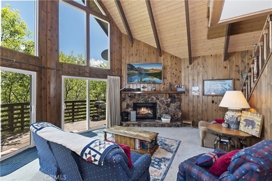 1096 Nadelhorn Drive | Lake Arrowhead

Perched above the trees on Lake Arrowhead Country Club in California - for sale on GolfHomes.com, golf home, golf lot