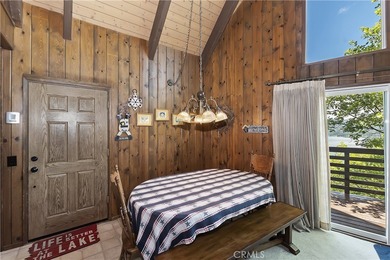 1096 Nadelhorn Drive | Lake Arrowhead

Perched above the trees on Lake Arrowhead Country Club in California - for sale on GolfHomes.com, golf home, golf lot