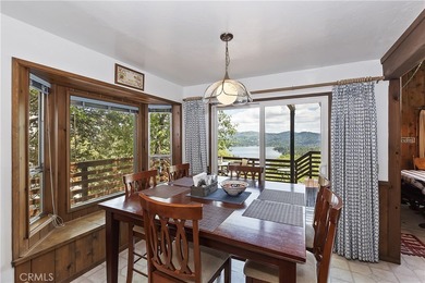 1096 Nadelhorn Drive | Lake Arrowhead

Perched above the trees on Lake Arrowhead Country Club in California - for sale on GolfHomes.com, golf home, golf lot