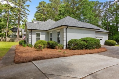 Welcome to this beautifully updated 4 bedroom, 3 bath on Canongate Golf Club in Georgia - for sale on GolfHomes.com, golf home, golf lot