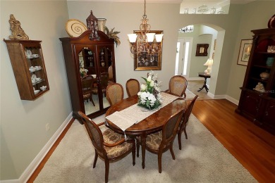 Welcome in to this gorgeous 3/2 Lantana with a golf cart garage on The Links of Spruce Creek in Florida - for sale on GolfHomes.com, golf home, golf lot