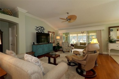 Welcome in to this gorgeous 3/2 Lantana with a golf cart garage on The Links of Spruce Creek in Florida - for sale on GolfHomes.com, golf home, golf lot