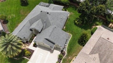 Welcome in to this gorgeous 3/2 Lantana with a golf cart garage on The Links of Spruce Creek in Florida - for sale on GolfHomes.com, golf home, golf lot