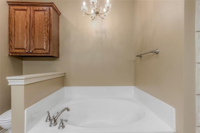Move in Ready! Custom Built Brick Home on Quiet Cul de Sac. This on Wright Park Municipal Golf Course in Texas - for sale on GolfHomes.com, golf home, golf lot