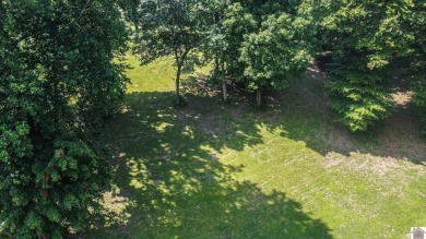 Discover this 1.1-acre surveyed lot ideally situated in the on Mineral Mound Golf Course in Kentucky - for sale on GolfHomes.com, golf home, golf lot