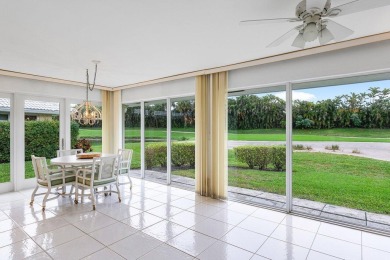 This inviting 3-bedroom, 3 and 1/2 bathroom home  perfect blend on Quail Ridge Golf Course and Country Club in Florida - for sale on GolfHomes.com, golf home, golf lot