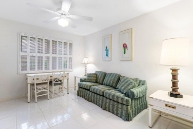 This inviting 3-bedroom, 3 and 1/2 bathroom home  perfect blend on Quail Ridge Golf Course and Country Club in Florida - for sale on GolfHomes.com, golf home, golf lot