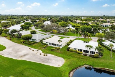 This inviting 3-bedroom, 3 and 1/2 bathroom home  perfect blend on Quail Ridge Golf Course and Country Club in Florida - for sale on GolfHomes.com, golf home, golf lot