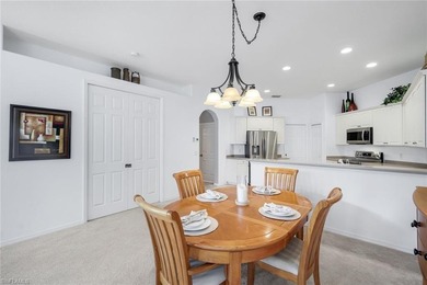 GOLF MEMBERSHIP INCLUDED ($50,000 Value)! Furnished and move-in on Hunters Ridge Country Club in Florida - for sale on GolfHomes.com, golf home, golf lot