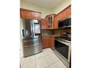 Location!! Location!! Beautiful, Spacious 3/2 town home at on The Carolina Club in Florida - for sale on GolfHomes.com, golf home, golf lot