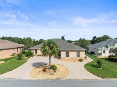 Beautifully updated 2003 Addison Custom pool home on .31 acre on Glen Lakes Country Club in Florida - for sale on GolfHomes.com, golf home, golf lot