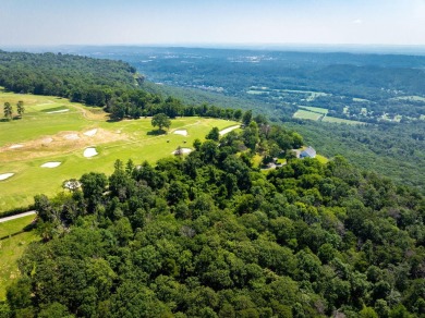 Welcome to your dream property!  This stunning 4 bedroom, 4.5 on Lookout Mountain Golf Club in Georgia - for sale on GolfHomes.com, golf home, golf lot