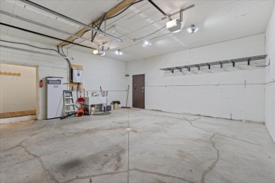 Lakehouse in private resort on Hide-A-Way Hills Golf Club in Ohio - for sale on GolfHomes.com, golf home, golf lot