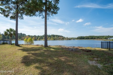 Natural Gas Community | Last of the Lake Homesites in Hilton on Hilton Head Lakes Golf Club in South Carolina - for sale on GolfHomes.com, golf home, golf lot