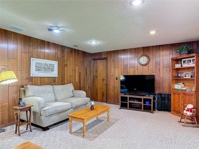 Beautiful 3- bedroom,2.5-Bath Golf course home in New Smyrna on Hidden Lakes Golf Club in Florida - for sale on GolfHomes.com, golf home, golf lot