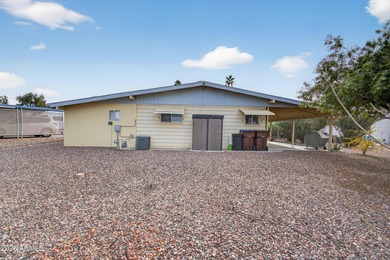 Cul De Sac location! 2 bedroom, 1 3/4 baths with 2 Car covered on Fountain of the Sun Country Club in Arizona - for sale on GolfHomes.com, golf home, golf lot