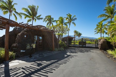 One Ocean Lot 11 at Mauna Lani Resort is a rare estate parcel on Waikoloa Beach Resort Golf Course in Hawaii - for sale on GolfHomes.com, golf home, golf lot