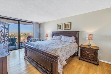 This is a move in ready, fully furnished, 2/2 Condo in the most on Isla Del Sol Yacht and Country Club in Florida - for sale on GolfHomes.com, golf home, golf lot