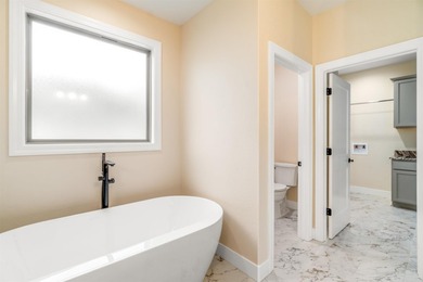 34 Victoria Lane -- a thoughtfully crafted, single-level new on Isabella Golf Course  in Arkansas - for sale on GolfHomes.com, golf home, golf lot