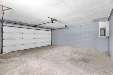 *Investor Special/Handyman Opportunity in the Heart of on Jacaranda Golf Club in Florida - for sale on GolfHomes.com, golf home, golf lot
