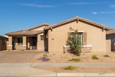 Prime Location! Beautifully maintained 3-bd, 2-ba home in the on Palm Valley Golf Club  in Arizona - for sale on GolfHomes.com, golf home, golf lot