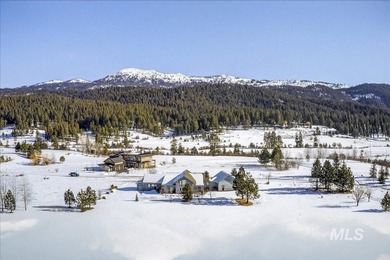 Amazing opportunity in beautiful Jug Mountain Ranch McCall. This on Jug Mountain Ranch Golf Course in Idaho - for sale on GolfHomes.com, golf home, golf lot