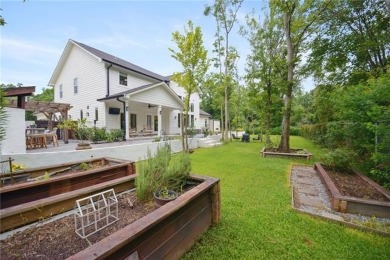 Built with precision just 3.5 years ago, this impeccably on English Turn Golf and Country Club in Louisiana - for sale on GolfHomes.com, golf home, golf lot
